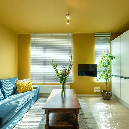 Shway - The India Yellow Antwerpen